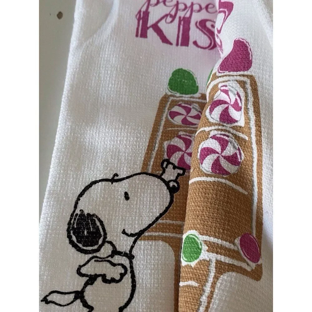 2 Pack Peanuts Snoopy Gingerbread DogHouse Christmas Kitchen Towels 16 X 28